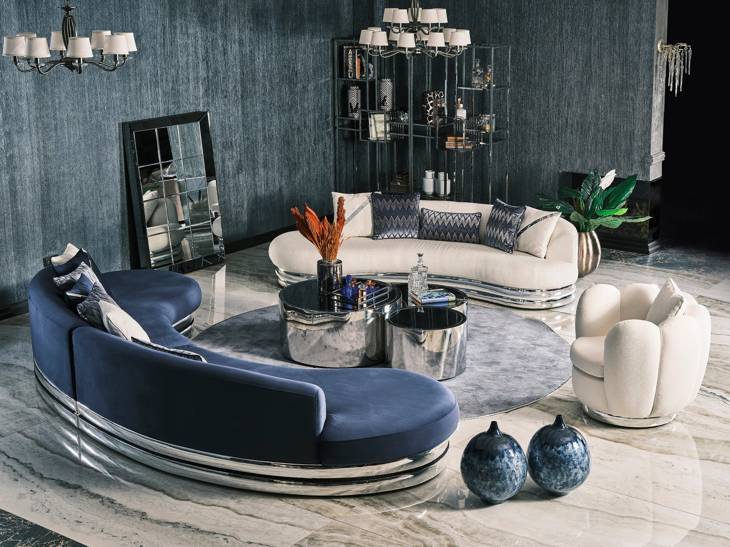 Curved settee in cream and blue velvet with silver legs Curved settee in cream and blue velvet with silver legs