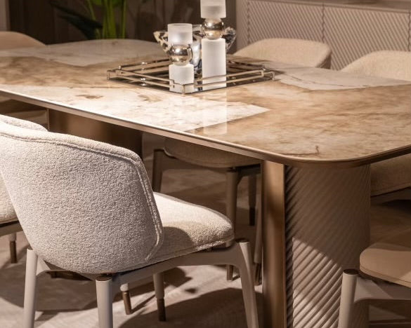Essenza Dining Set