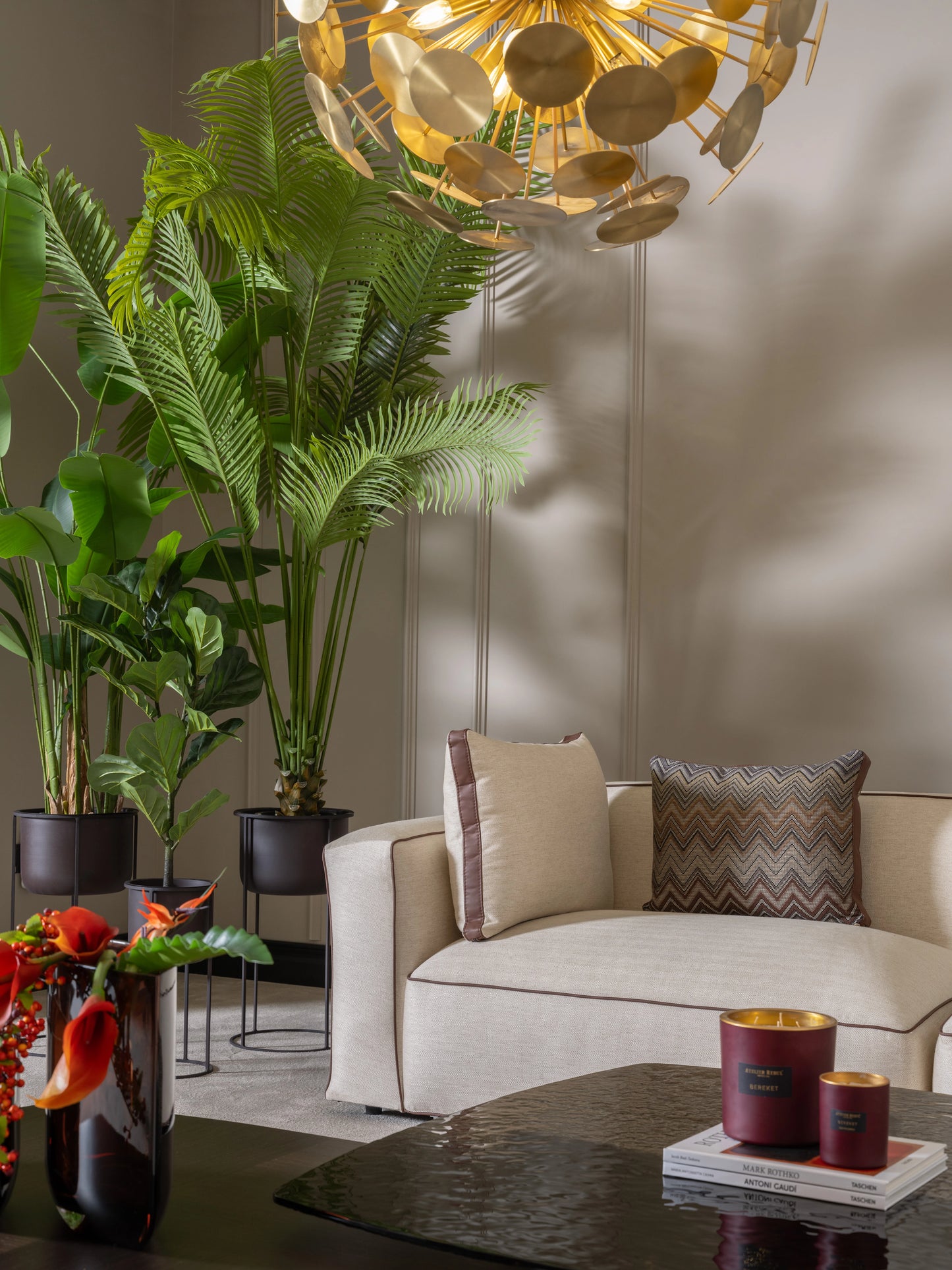 Moka sofa set showing the left arm only