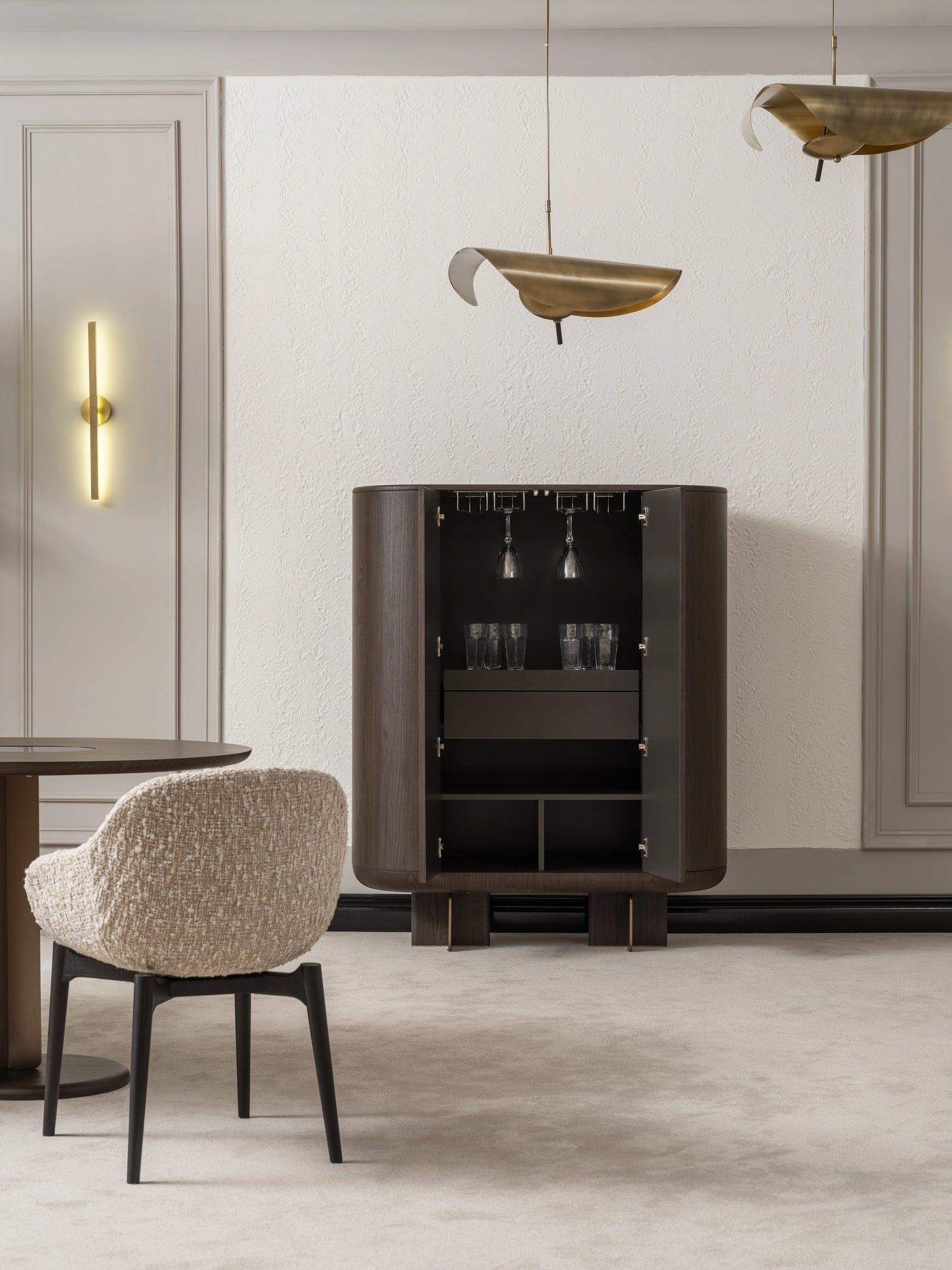 Nobu Dining Set