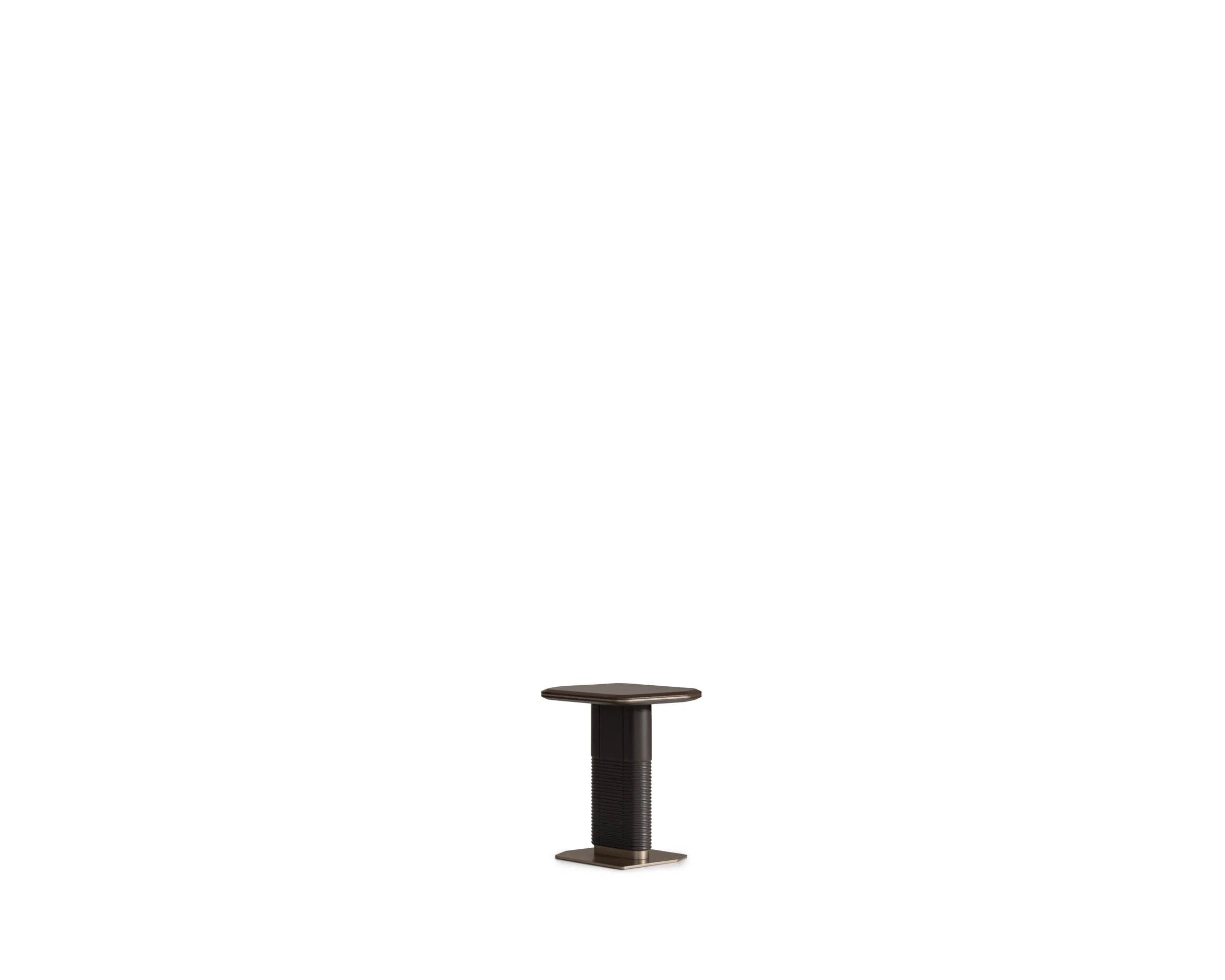Corta Side Table