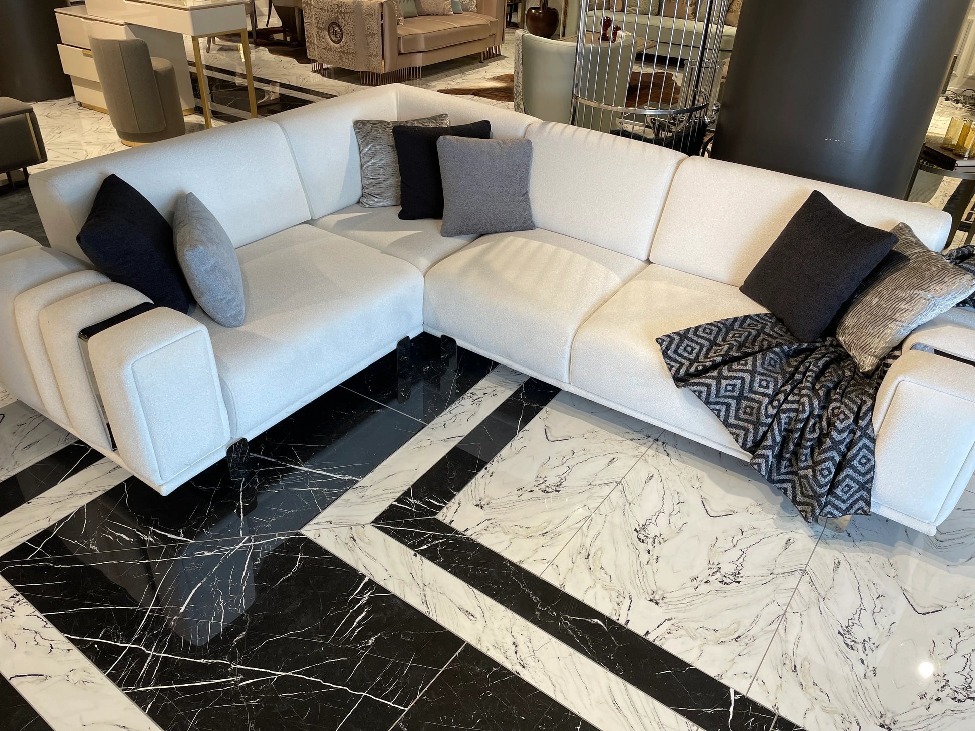 Venice Corner Sofa: Luxe Life Furniture