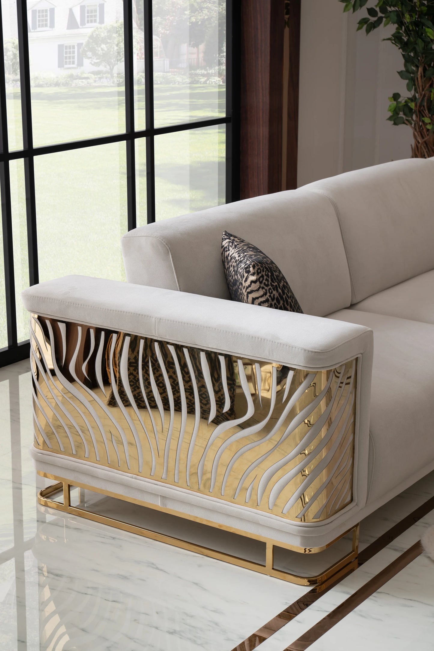 Monticelli Corner Sofa: Luxe Life Furniture