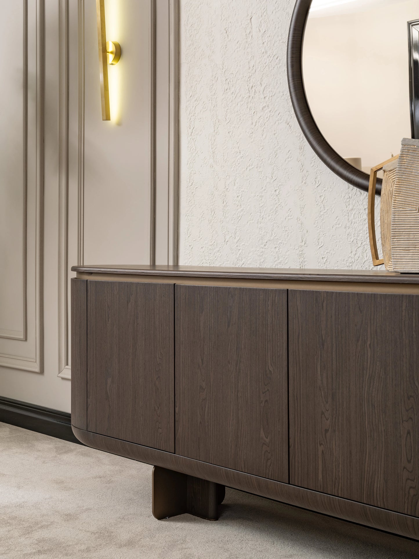 Nobu Dining Set