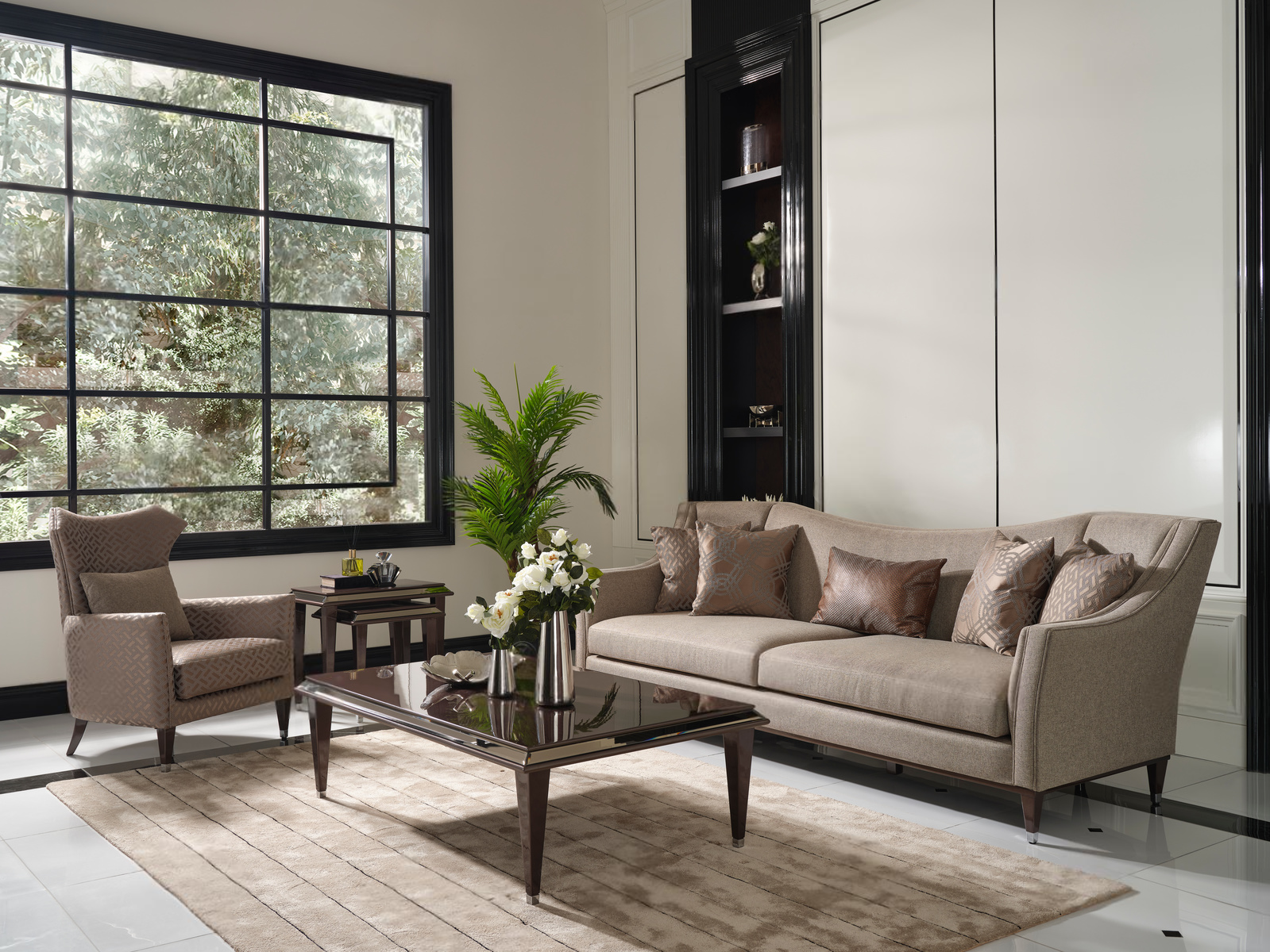 Varna Armchair