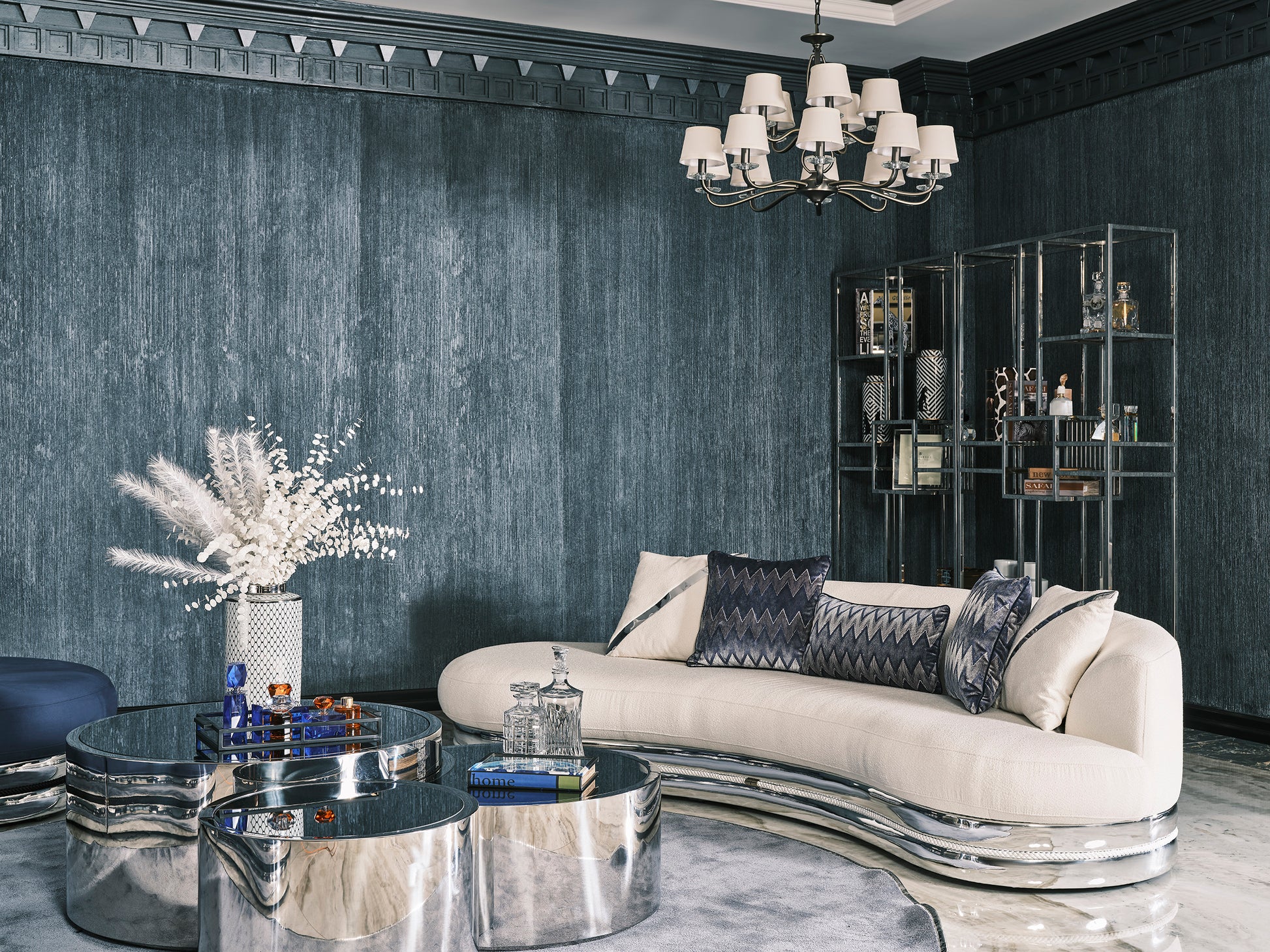 Cozy living room setup with Ferre sofa
