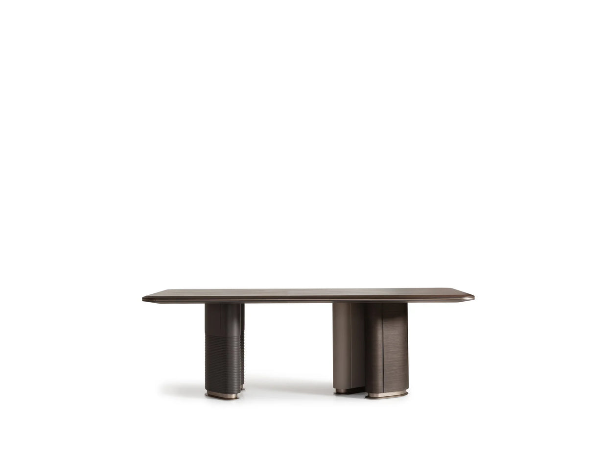 Corta Dinning Table