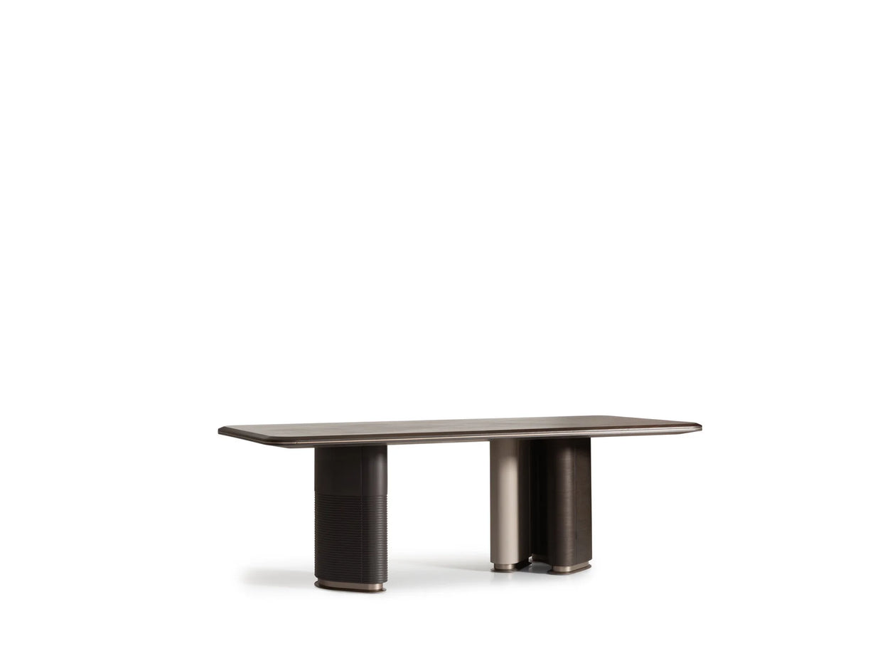 Corta Dinning Table