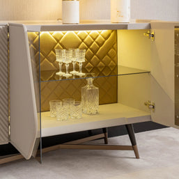 Essenza Dining Set – Ex Display