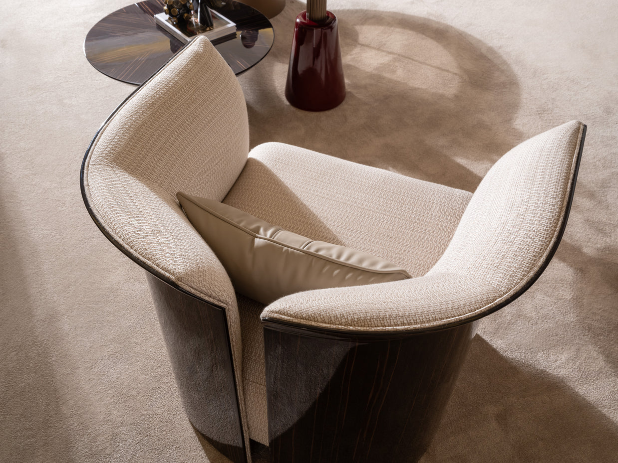 Zenith Luxury Armchair