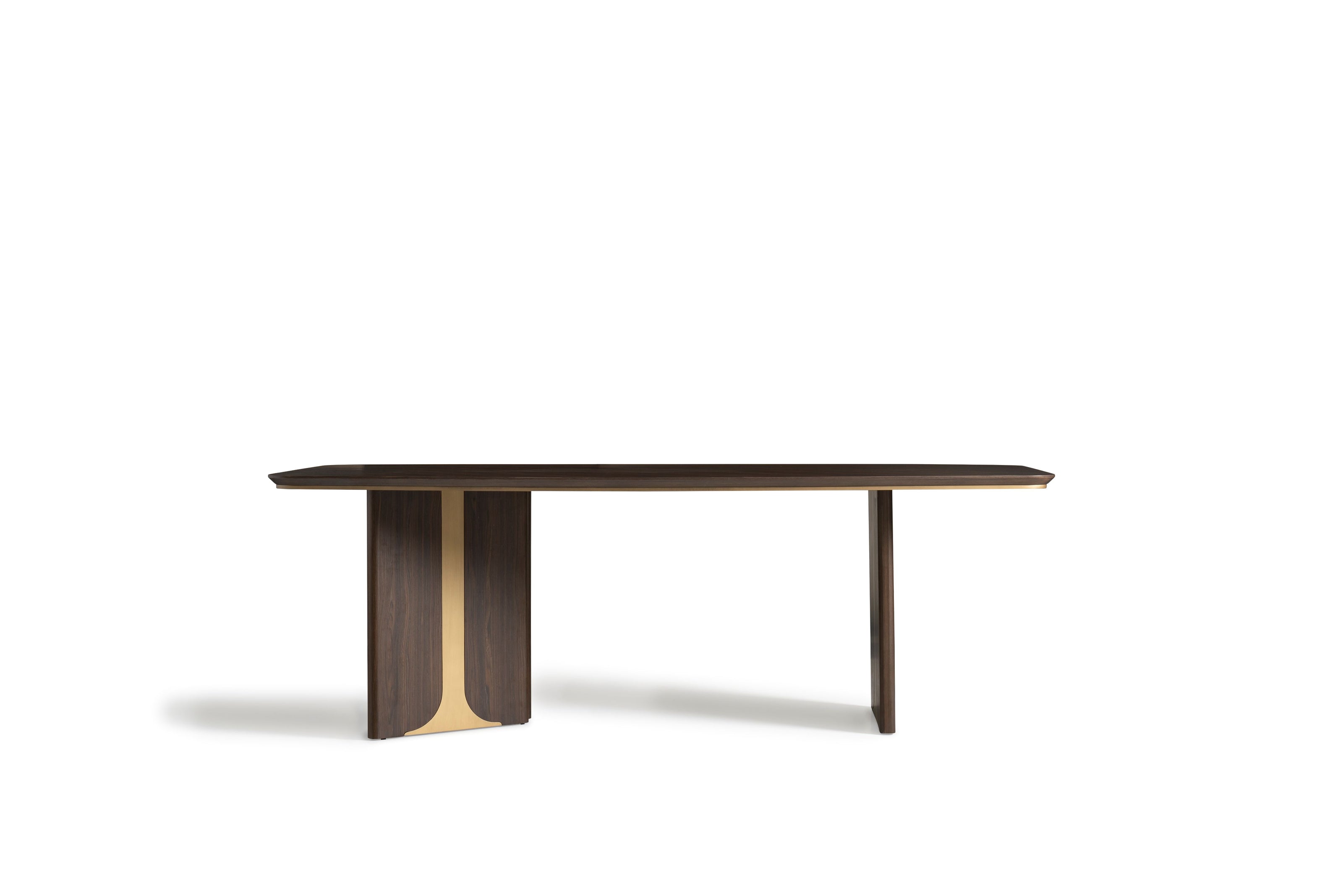 Terra Dining Table