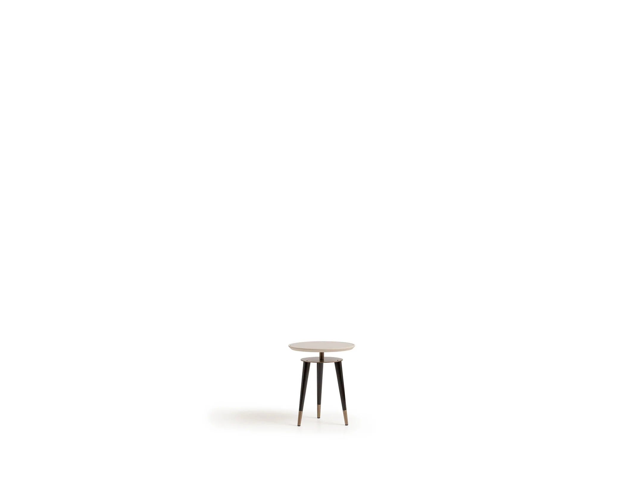 Essenza Side Table